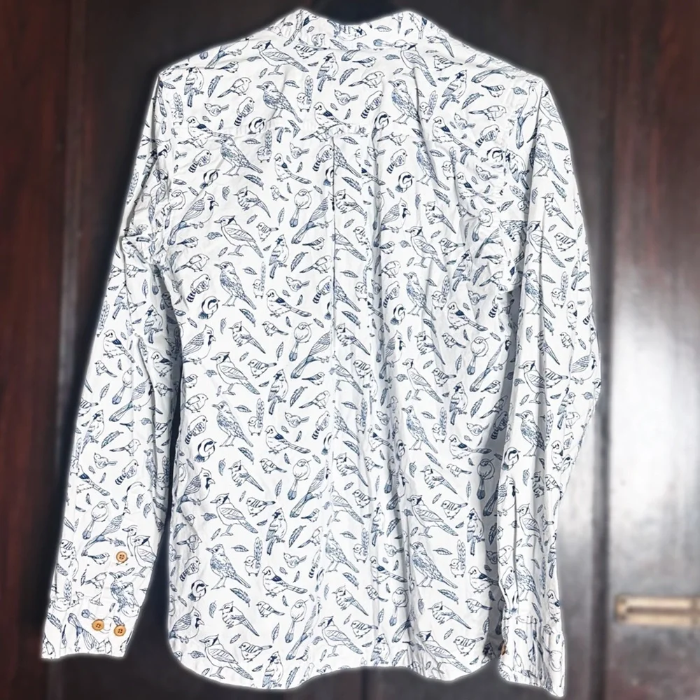 Duluth Trading Co Women’s Bird Pattern Shirt - Picture 3 of 5